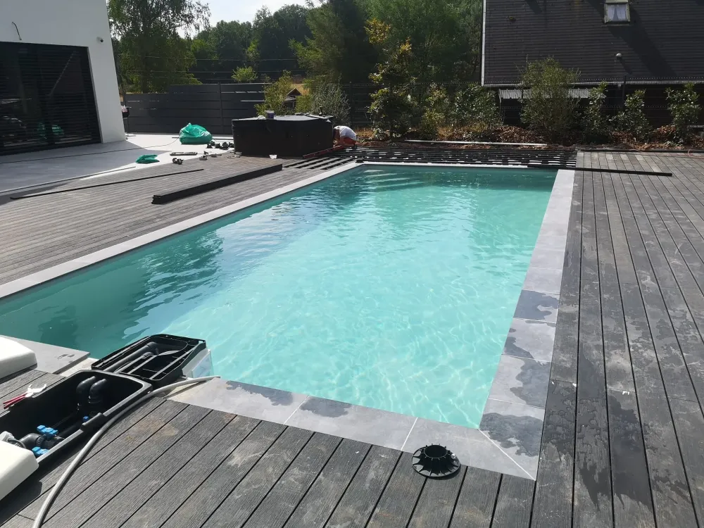 dépannage piscine avec aqua pool techwebp